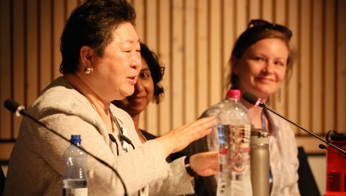 Discussion panelist HongKum Lee, KOPRI (on left) responds to a question from the audience. Photo courtesy of Stephen Curtain.